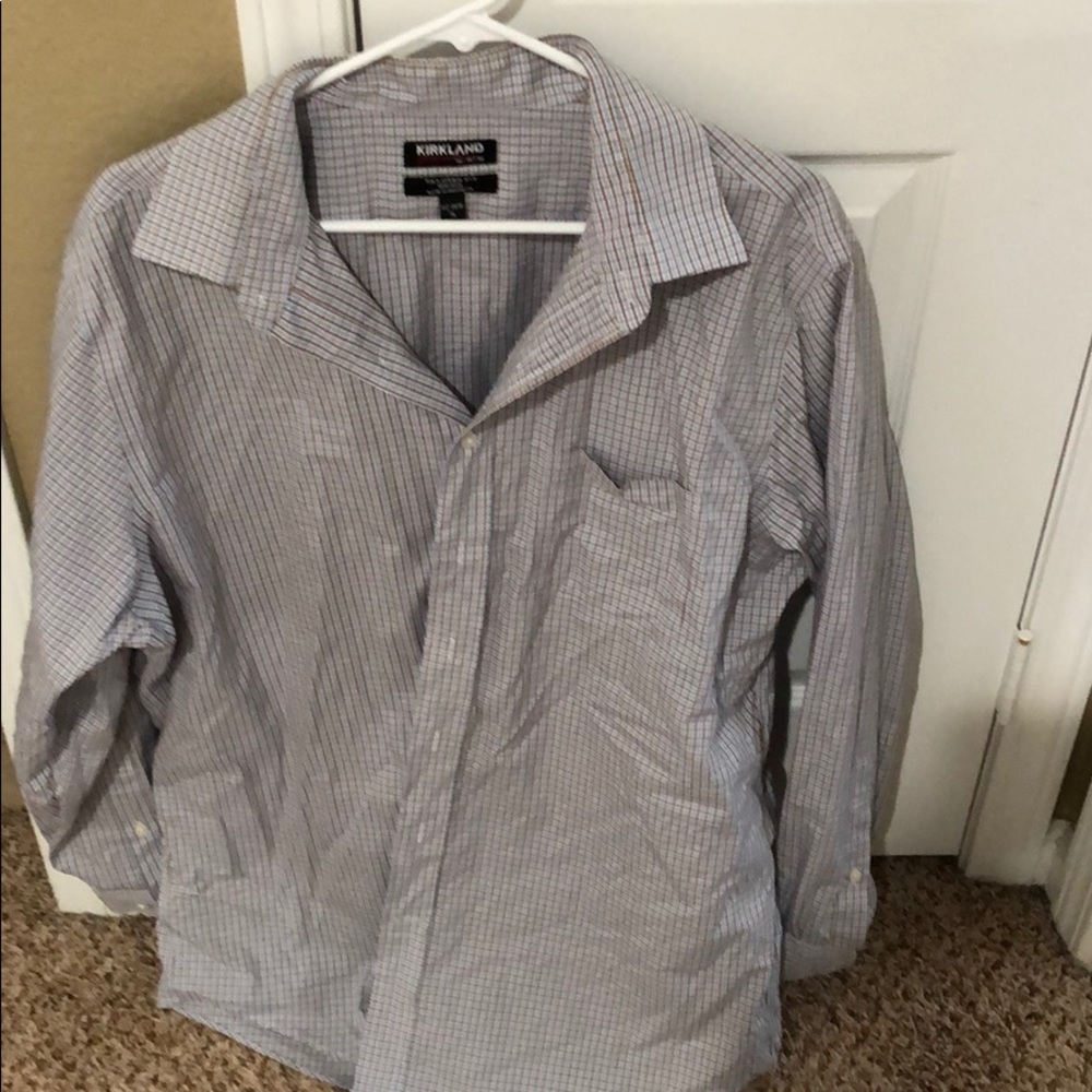 Men’s long sleeve shirt